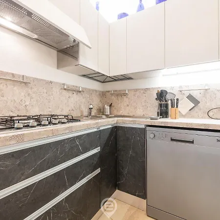 Apartment Diamond