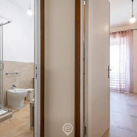 Diamond Apartment